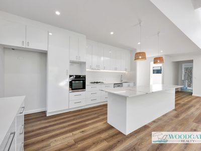 5 OCEAN VIEW DRIVE, Woodgate