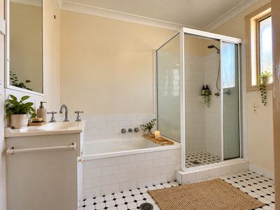 5 / 28 LAGOON STREET, Goulburn