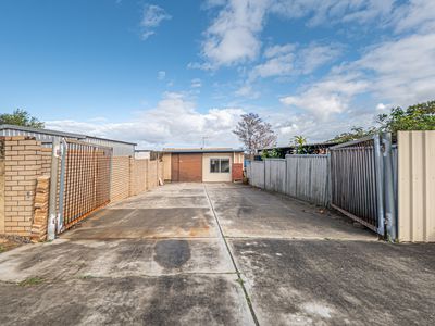 33A Lucich Street, Kelmscott