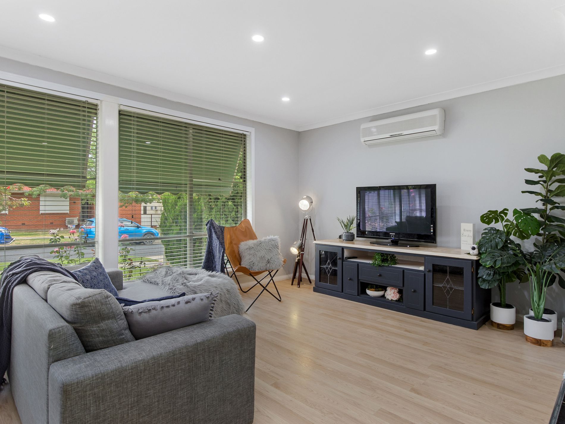 22 MARTINDALE CRESCENT, Seymour