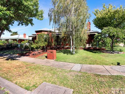 12 Farrar Avenue, Horsham