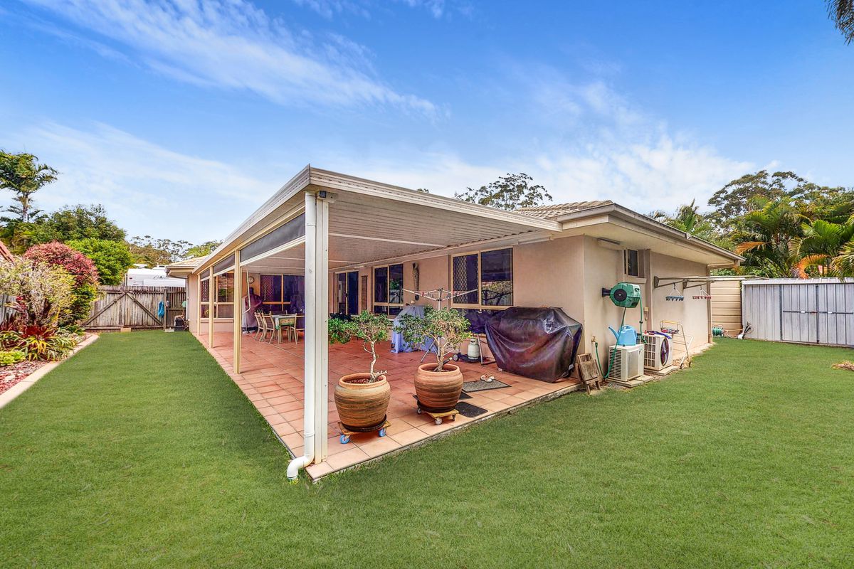 4 Troon Court, Tewantin