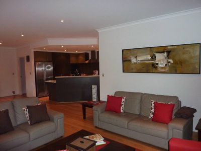77 Howick, Lathlain