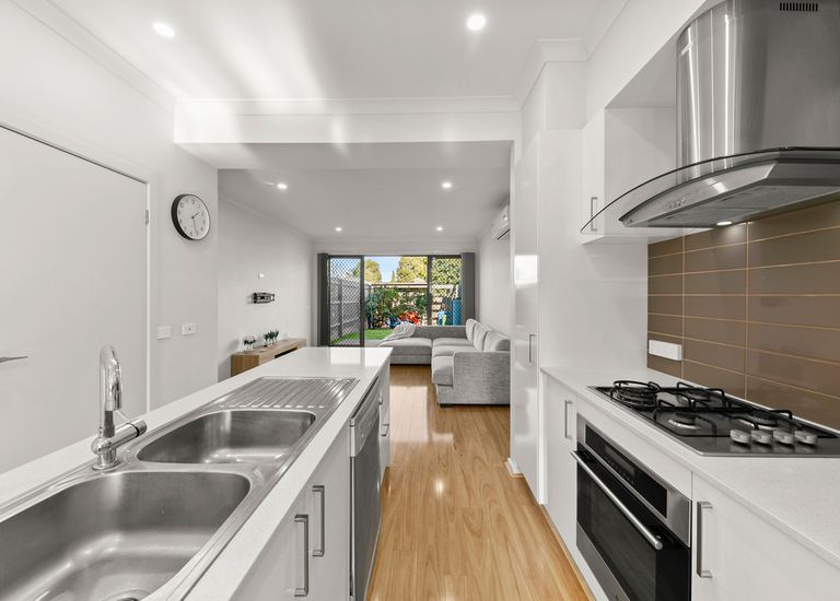 34 Demmie Mews , Lyndhurst