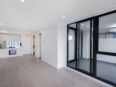 303 / 222 Buckley Street, Essendon