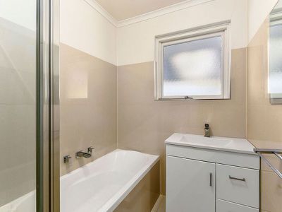 16 Bryant Street, Millicent