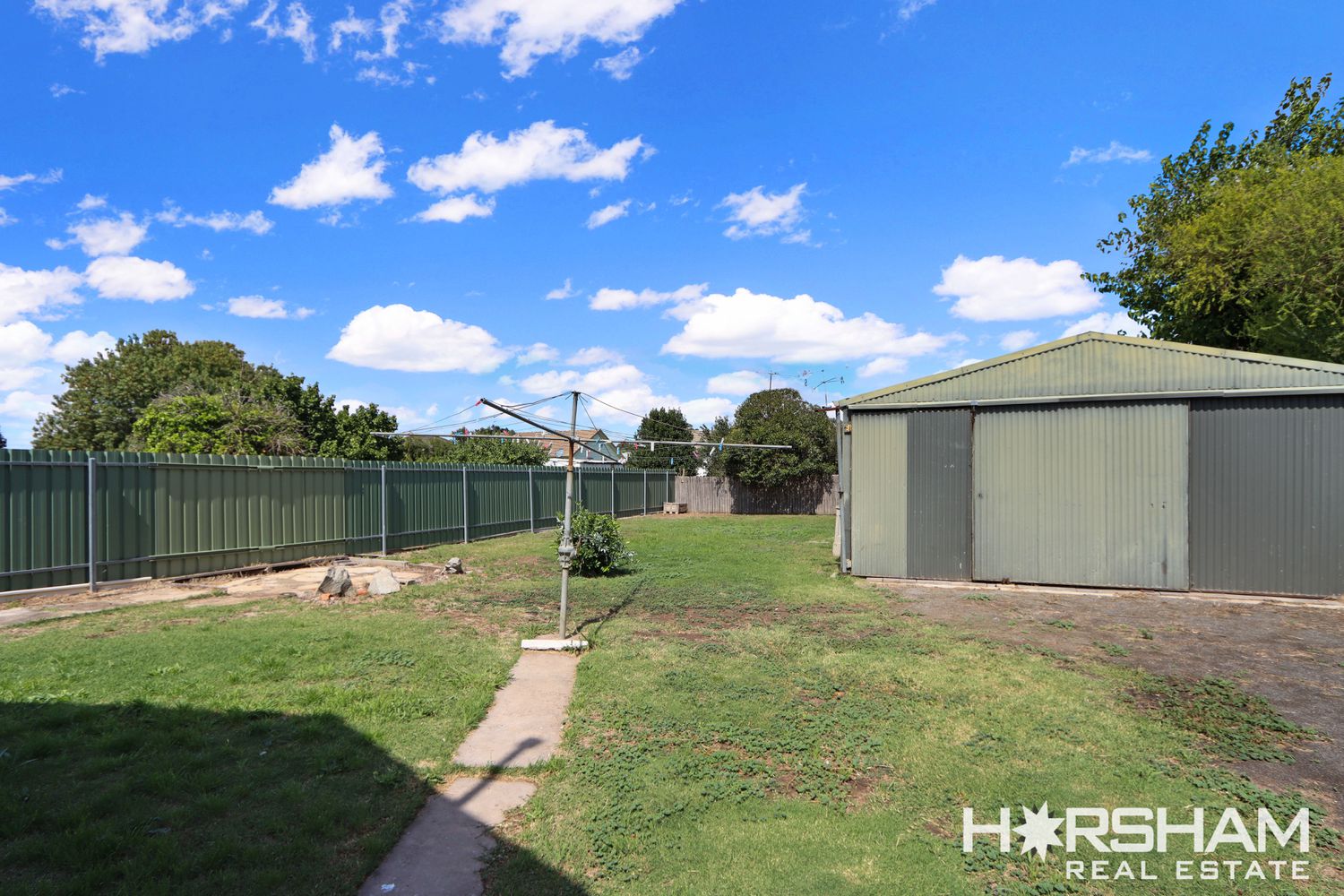 8 Watts Street, Horsham