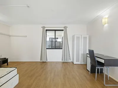 4 / 23 Warren Street, St Lucia