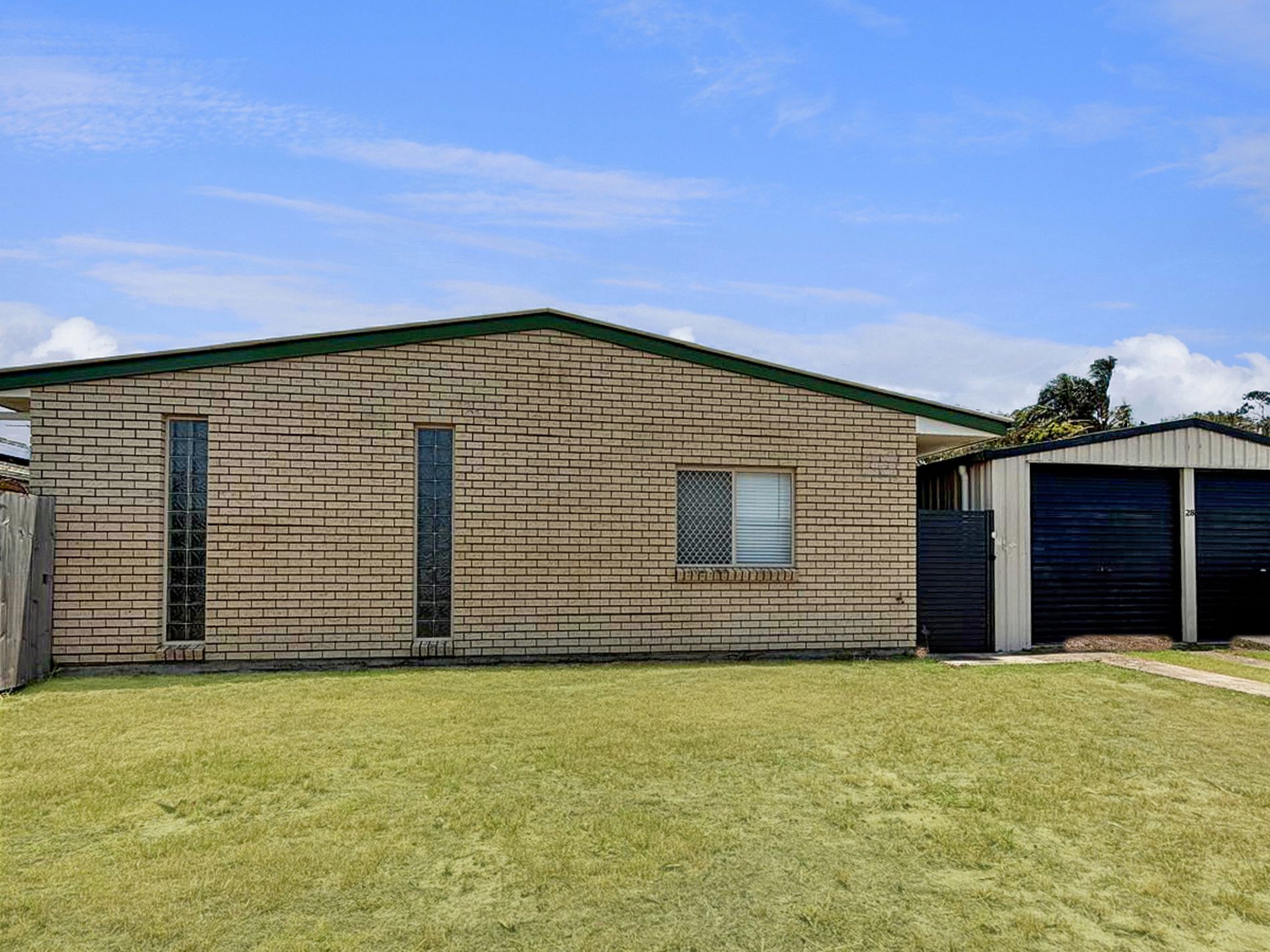 28 Columbia Drive, Beachmere
