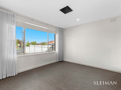 13 Winamurra Crescent, Thomastown