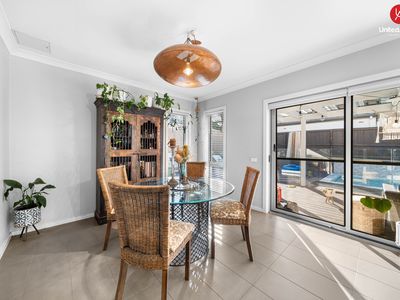 27 Burlina Circuit, Elizabeth Hills