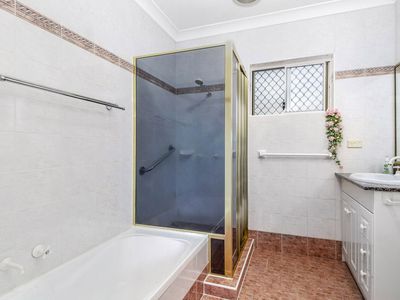 4 / 13 Percy Street, Bankstown