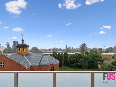 15 / 30 Trinculo Place, Queanbeyan East