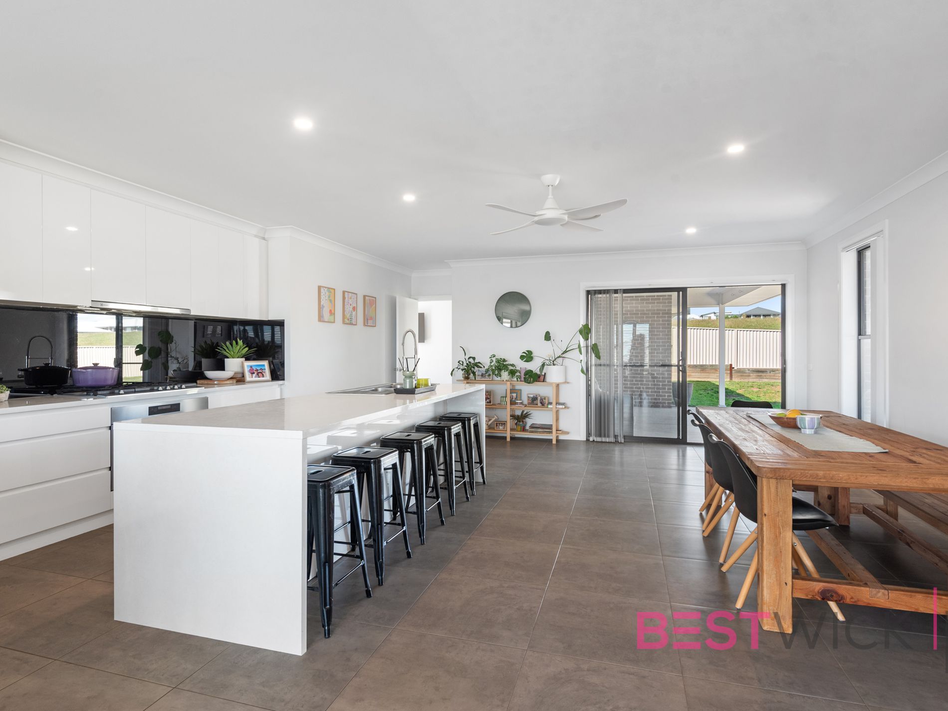 4 O'farrell Place, Kelso