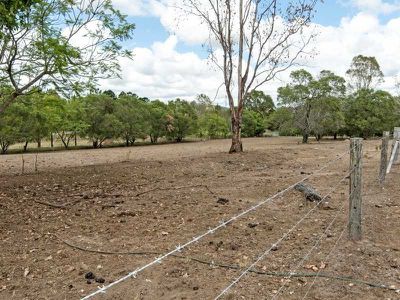 301 Fernvale Road, Fairney View