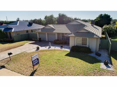 62 Sheraton Road, Dubbo