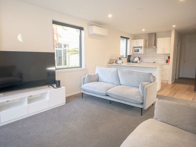 B / 381 Leith Street, North Dunedin