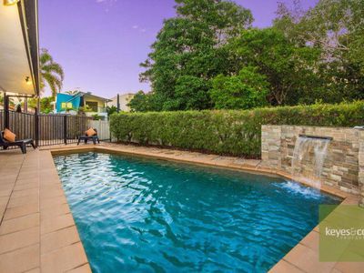 8 Regatta Crescent, Douglas