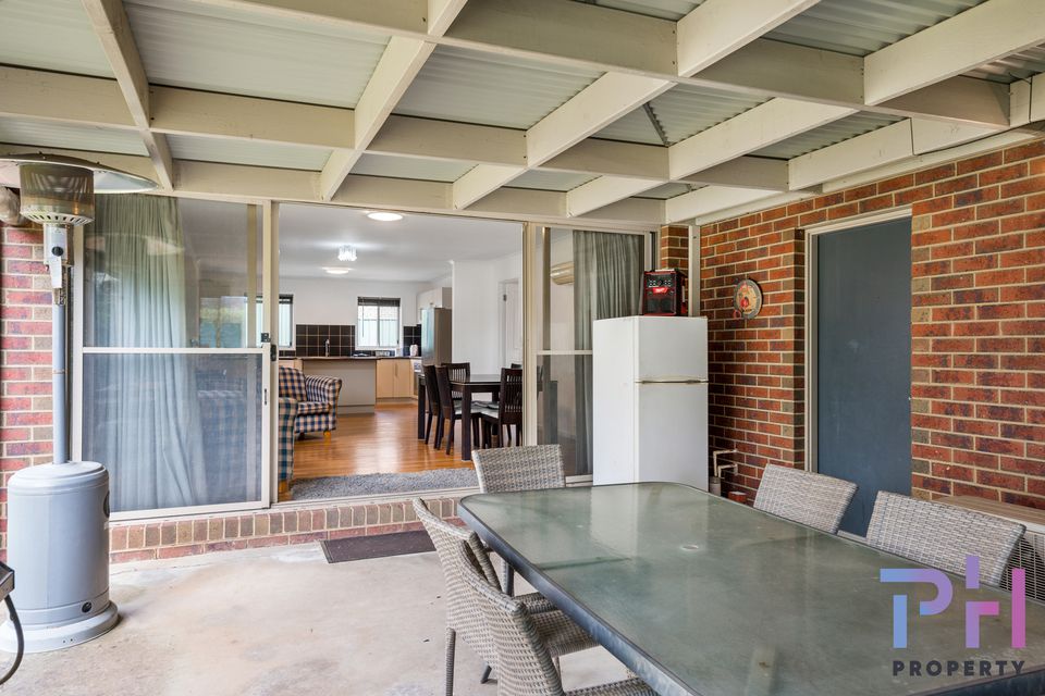 3 Janelle Drive, Maiden Gully PH Property