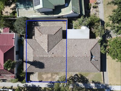1 / 6 MAPLE STREET, Golden Square
