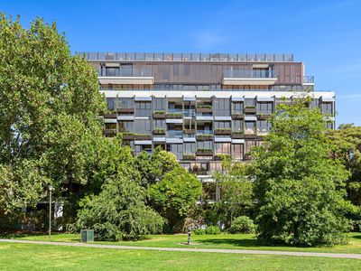 307 / 339 Toorak Road, South Yarra