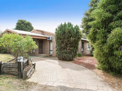 122 Symonds Street, Golden Square