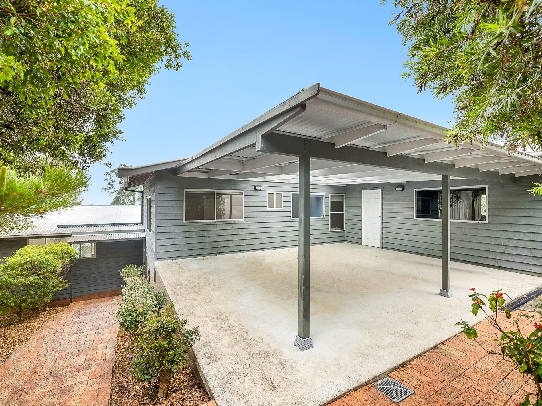 5 Woodbury Road, North Narooma