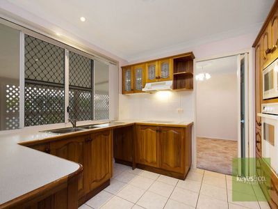 4 Abraham Court, Kirwan