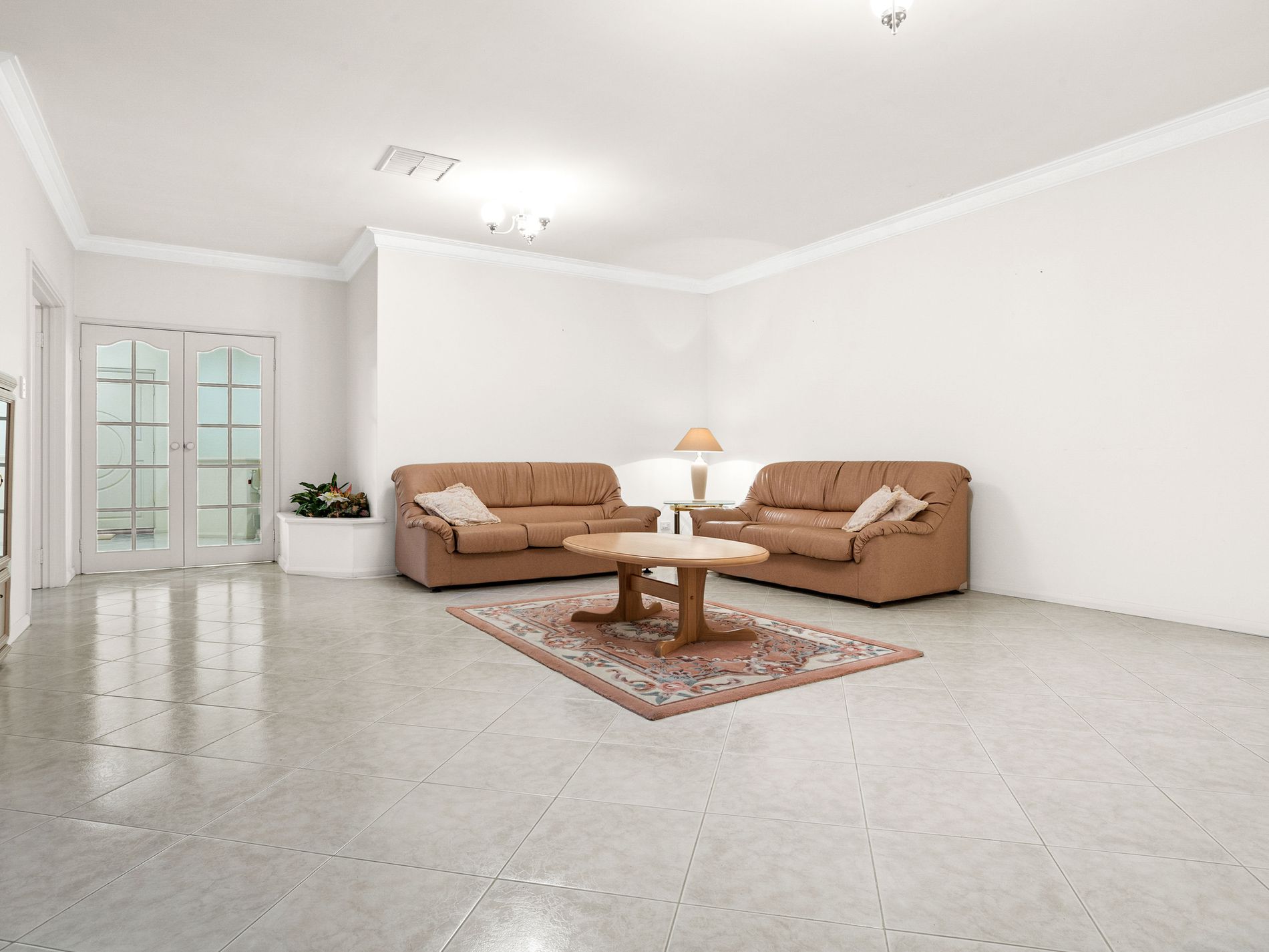 8 Rossiter Way, Winthrop