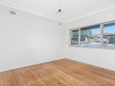 15 Burke Road, Dapto
