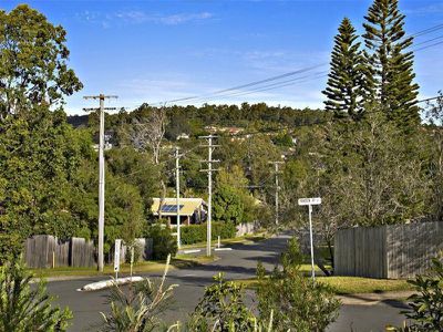 42 Pandeen Road, Rochedale South