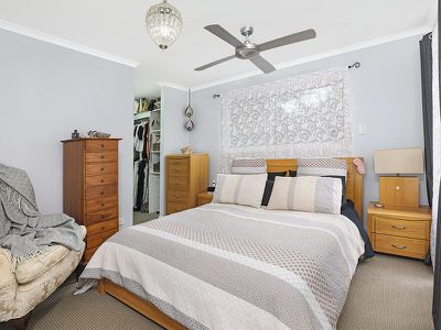 2 / 30 Karawatha Drive, Mountain Creek