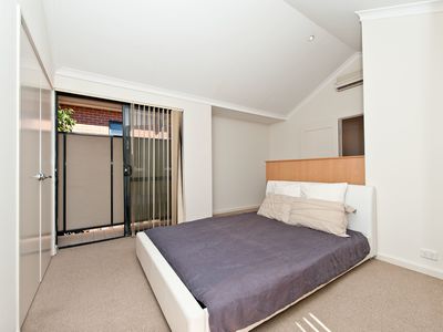 9/386 Stirling Street, Highgate