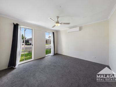 82 Brindalee Way, Hillside