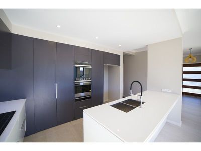 2 Avalon Place, Dubbo