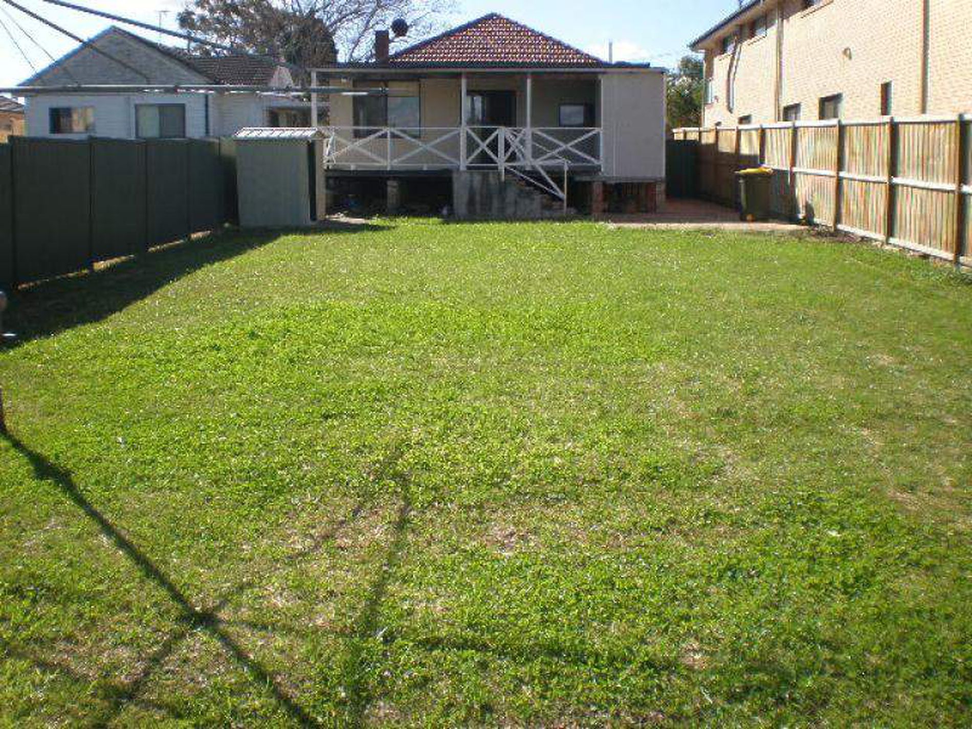 28 Sunny CRESCENT, Punchbowl