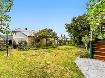 24 Railway Terrace, Beachport