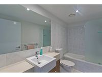 u5 / 150 Middle Street, Cleveland