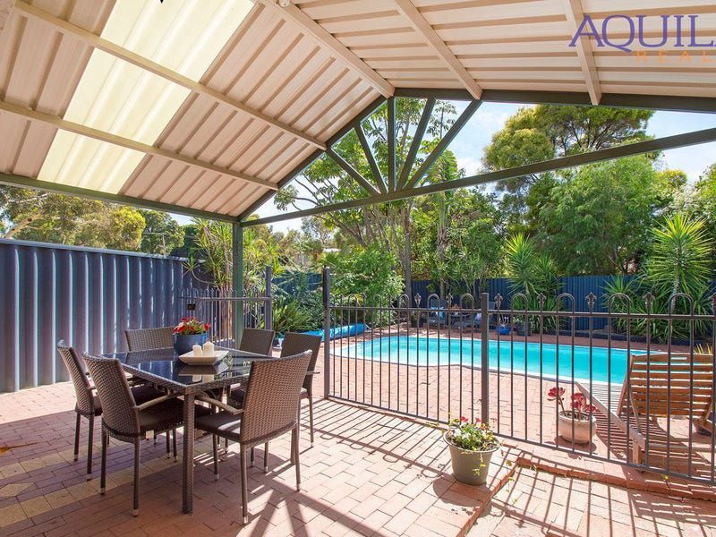 27 Dagmar Way, Swan View