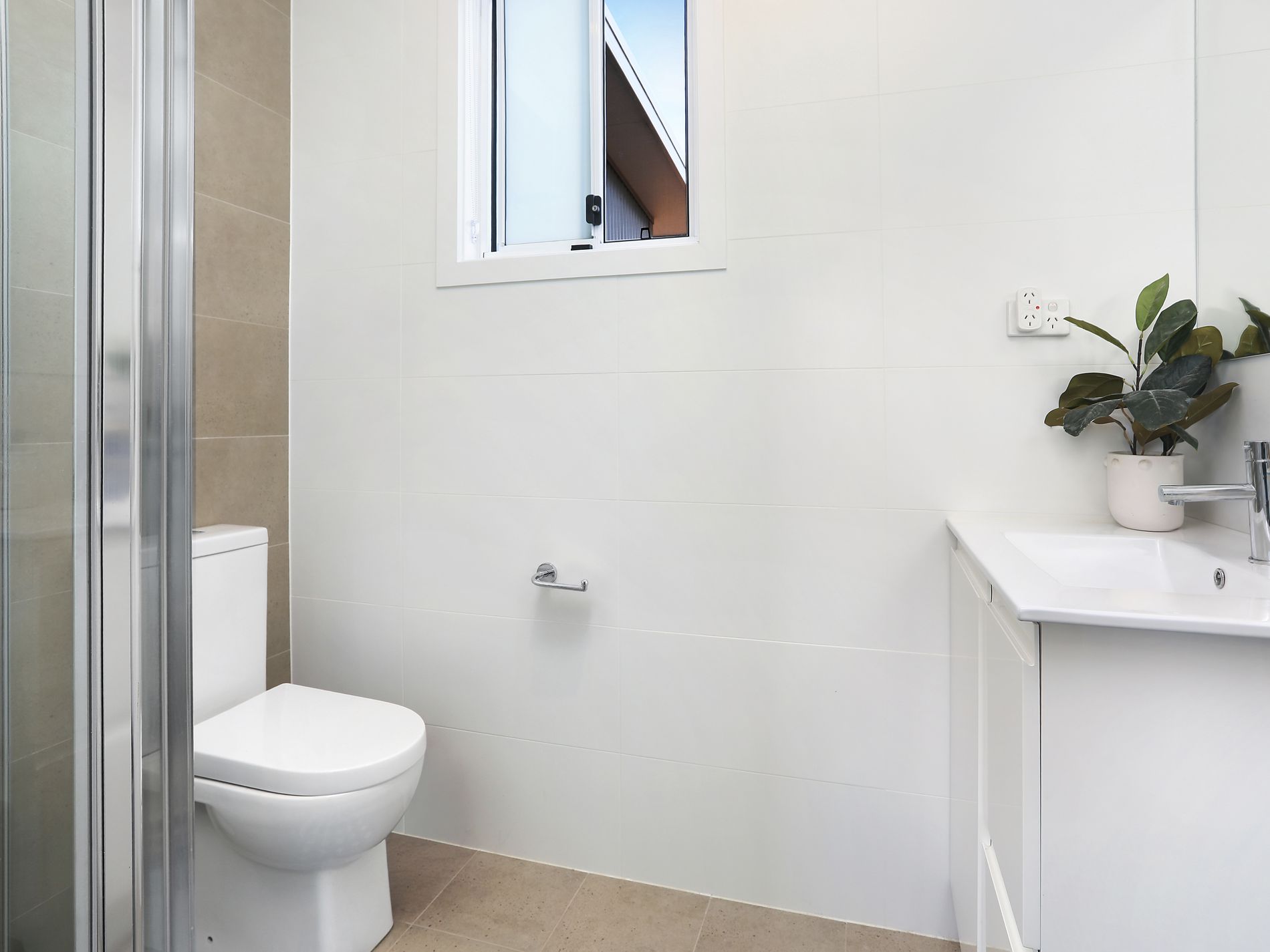 4 / 72 Kingston Street, Oak Flats