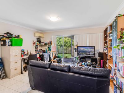 2 / 81 Koala Road, Moorooka