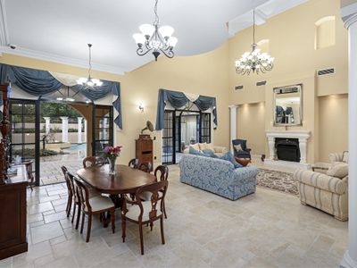 33 Wilga Drive, Bunya