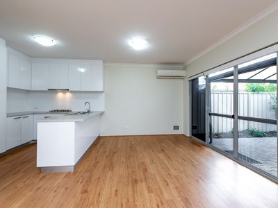 19b Bepton Way, Balga
