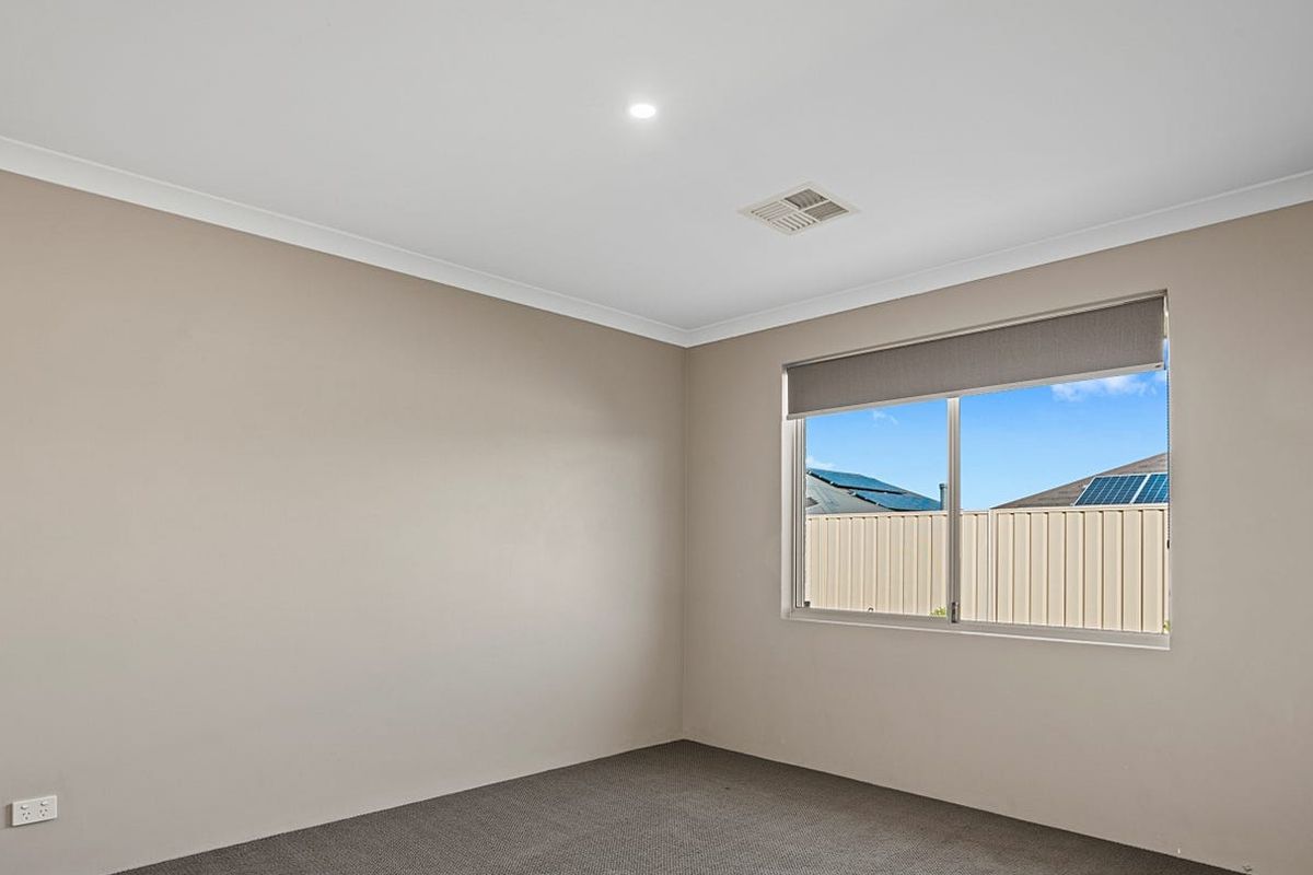 21 Pinelle Parkway, Aubin Grove