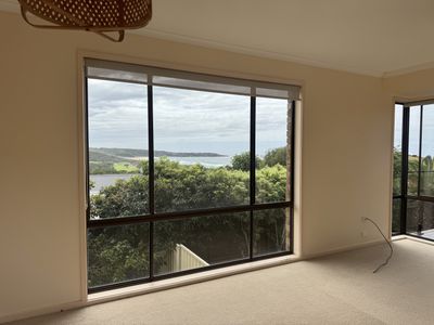 4 Seaview Place, Tura Beach