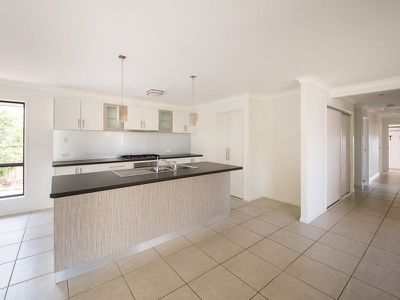 6 Bernard Crescent, Kingaroy