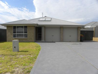 4 Peacehaven Way, Sussex Inlet