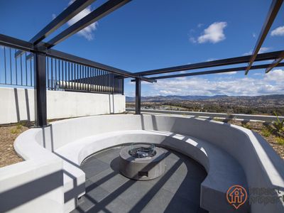 308 / 34 Oakden Street, Greenway