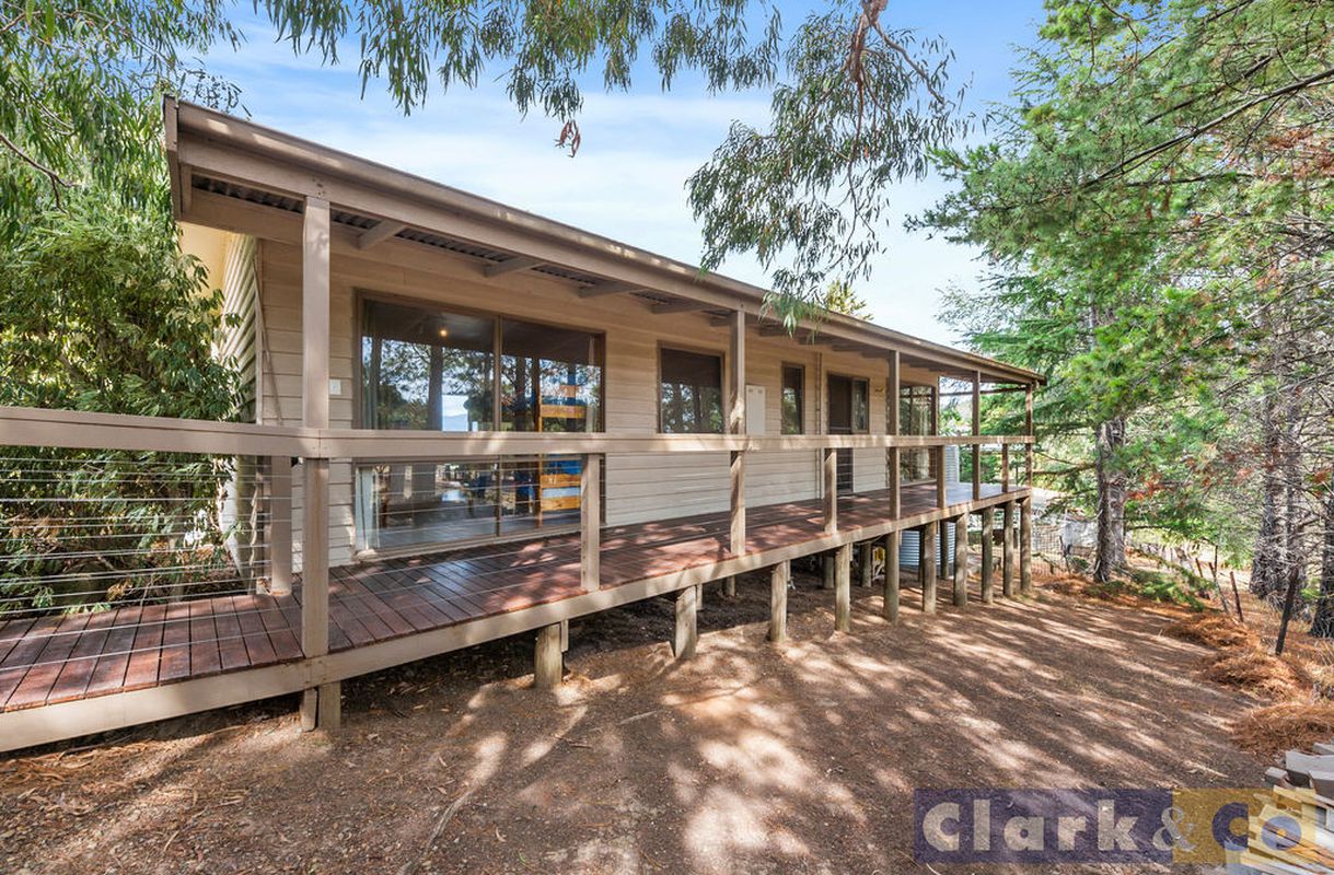 11 Goughs Crescent, Goughs Bay Clark & Co Real Estate