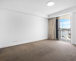 unit 204 / 13 Nicklin Way, Minyama